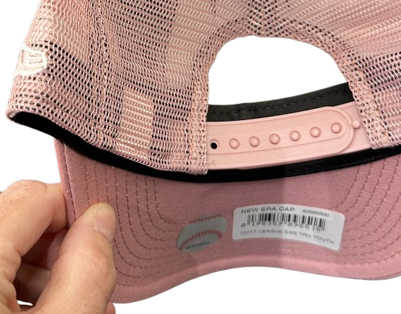 NY Yankees MLB 9FORTY Chyt Trucker Curved Visor Adjustable Snapback Cap Rose White von New Era mBackview