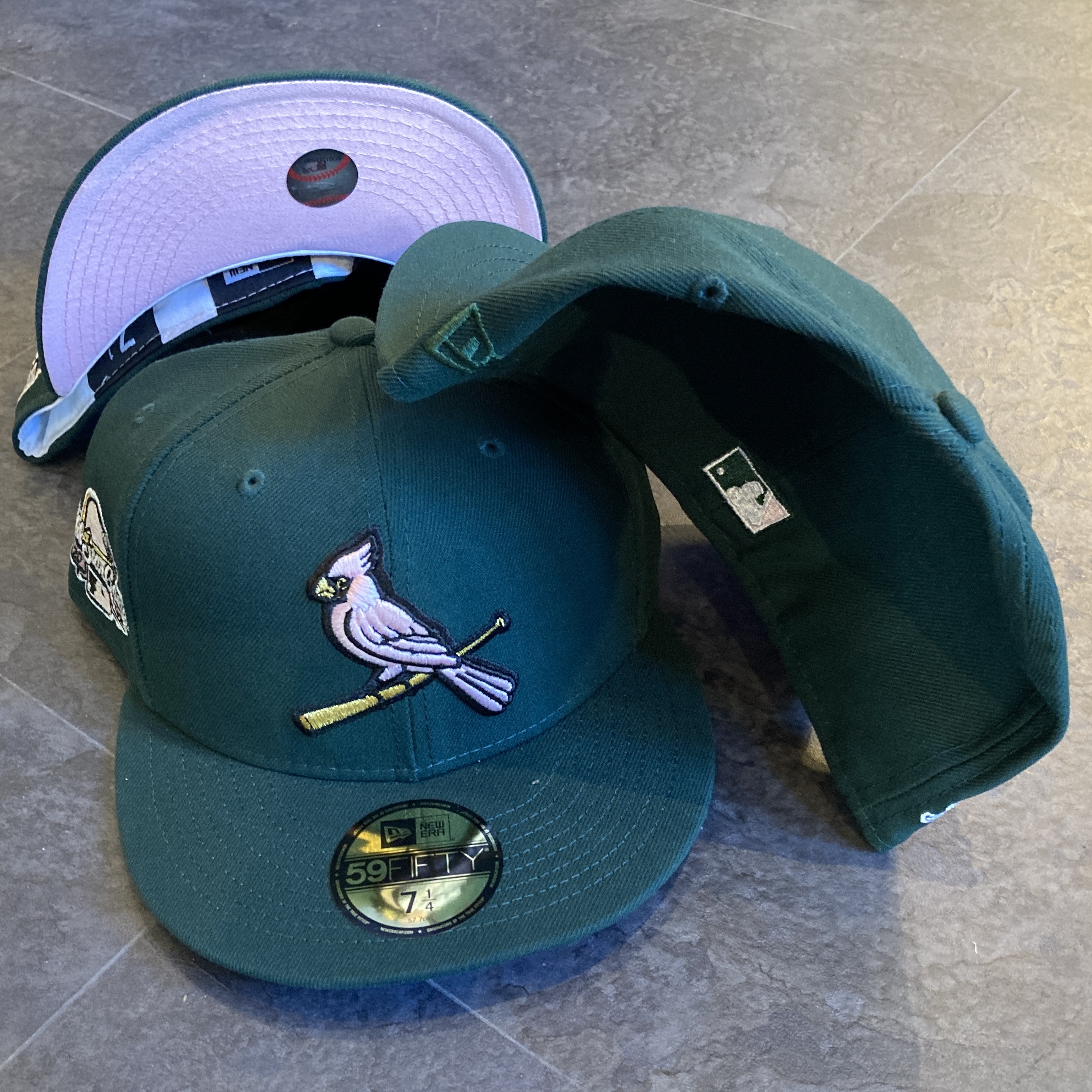St. Louis Cardinals MLB 59FIFTY ASG09 Dark Green Pink manyStyles Pastell exclusive Cooperstown Cap in MiamiViceStyle Pink Color Line von New EraReal Backview