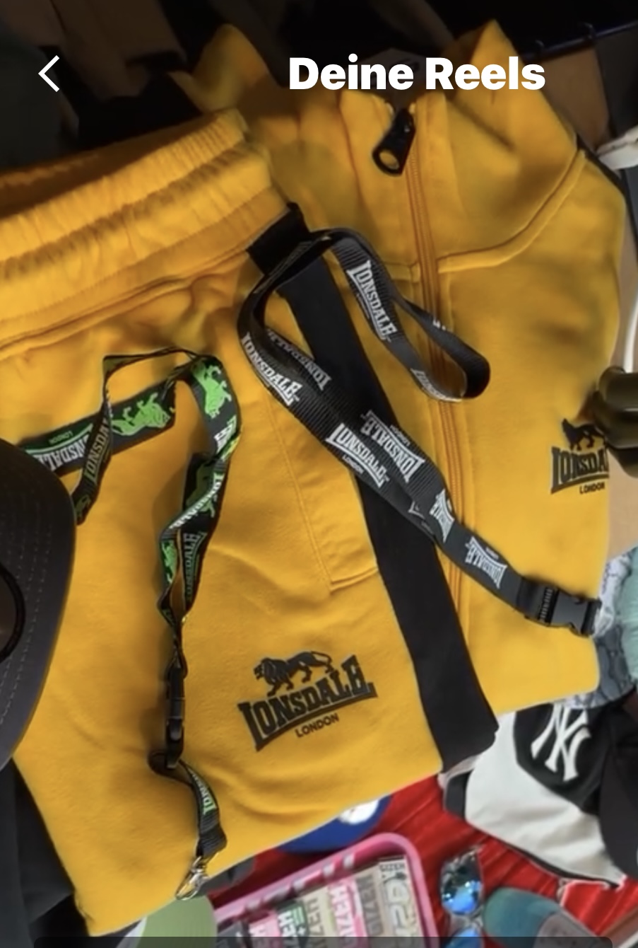 Lonsdale_Track_Suit_BEICKERTON_Yellow_Black_Boxing_Suit Lonsdale Track Suit BEICKERTON Yellow Black Boxing Suit WindowShopper Picture real