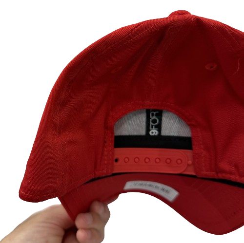 Harry Potter Griffindor 9FORTY Youth Kids Adjustable Snapback Cap in Red von New Era Backview