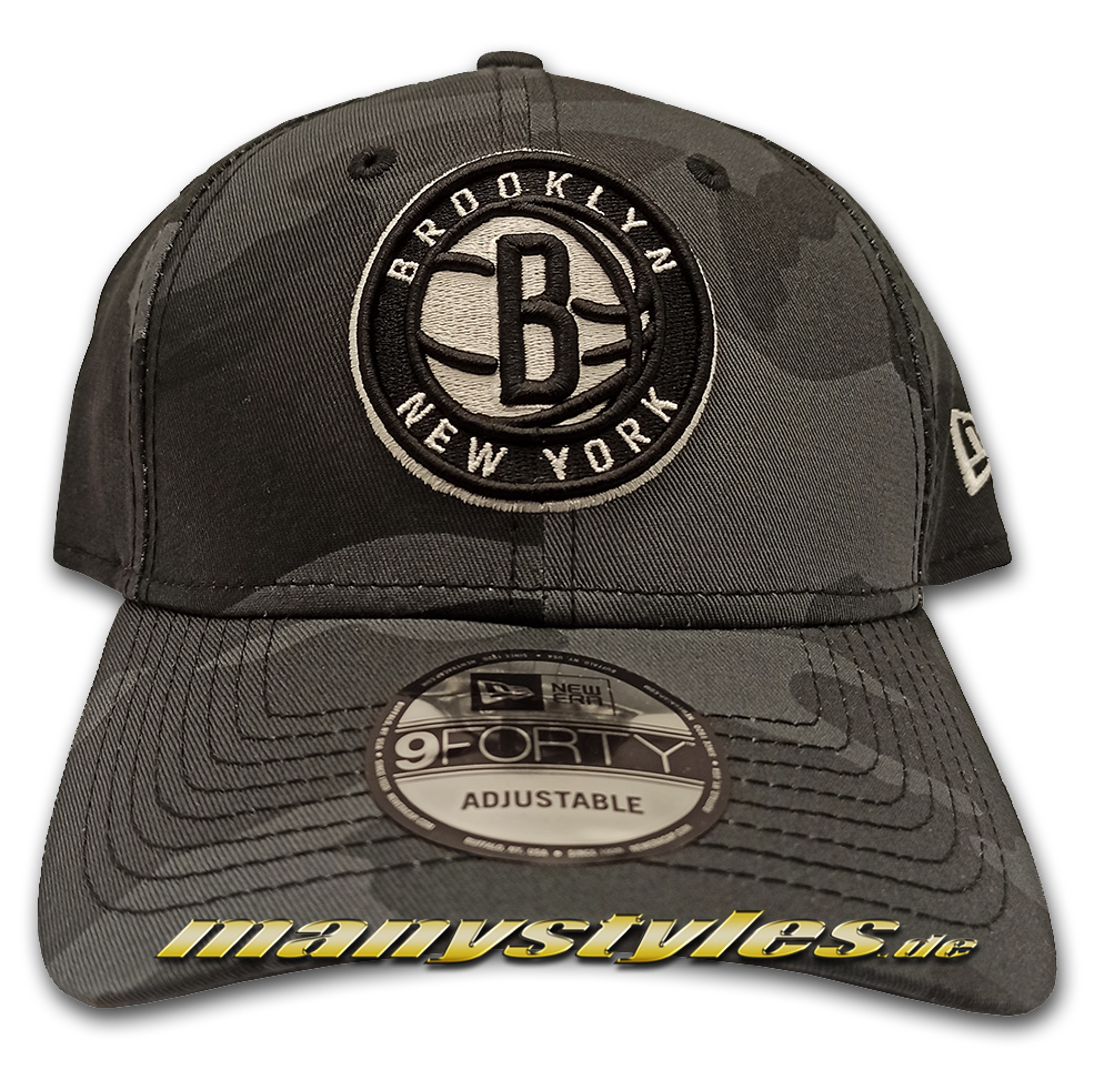 manystyles_de_new_era_brooklyn_nets_nba_camo_9forty_cap_dark_camouflage_black_white_otc_front Brooklyn Nets 9FORTY NBA Adjustable Curved Visor Cap Dark Camo Black White OTC von New Era