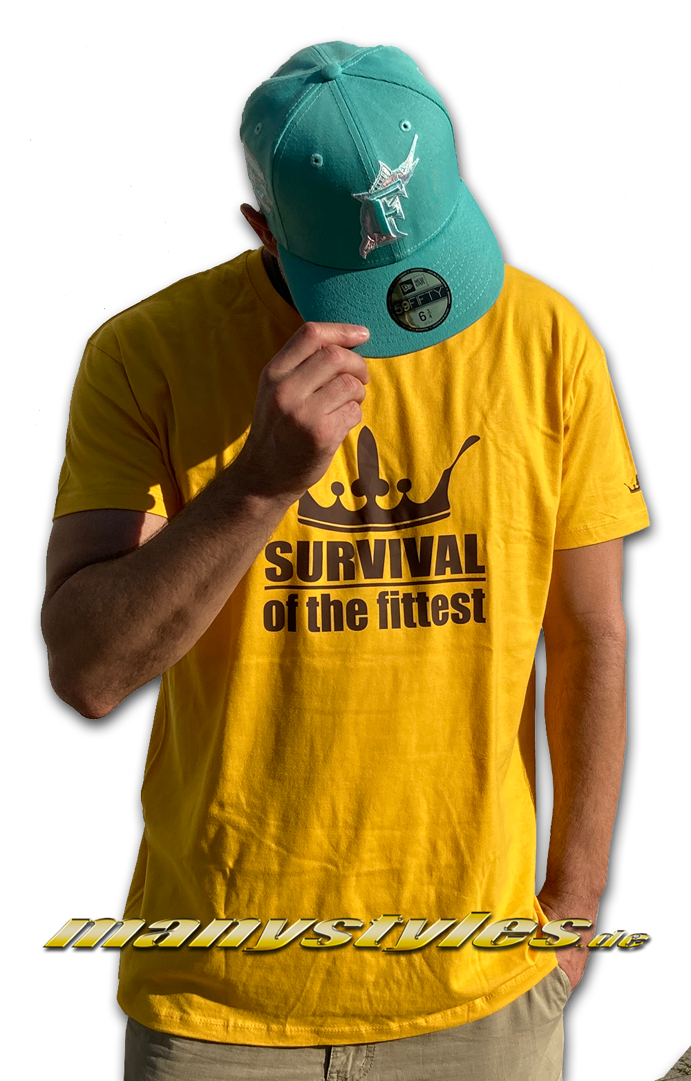 Survival of the Fittest Crown exclusive T-Shirt in Goldyellow Brown von Sol