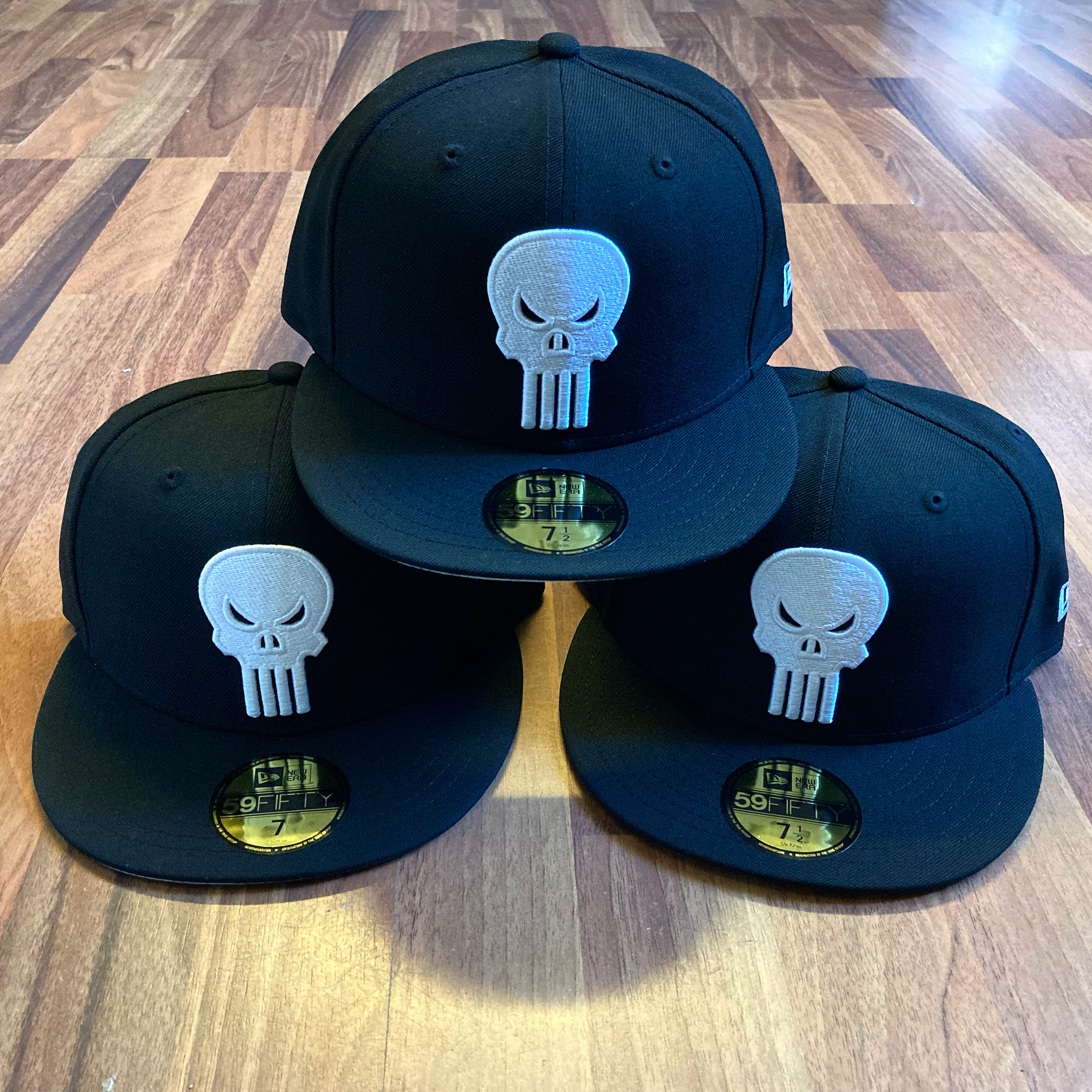 New Era Marvel Arts Cap Punisher Basic Script exclusive Black White 59FIFTY backview 18 pce ltd
