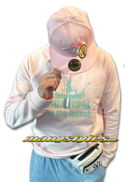 manystyles Survival of the Fittest Crown exclusive Crewneck Sweater in Bright White Baby Pink Pastell Clear Mint von Sol Alternate