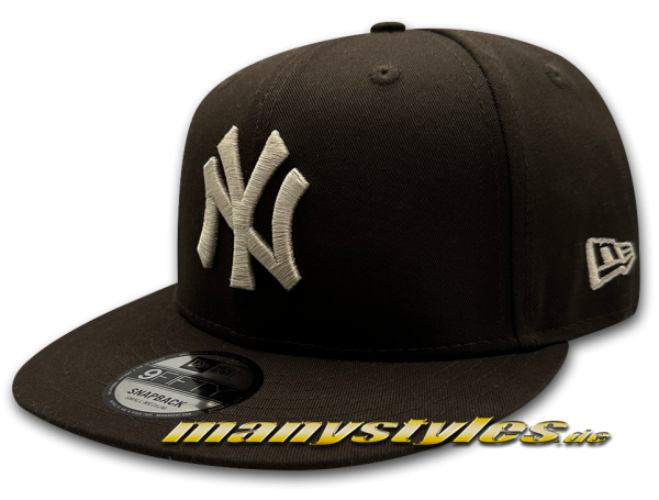 NY Yankees MLB 9FIFTY League Essential Snapback Cap Brown