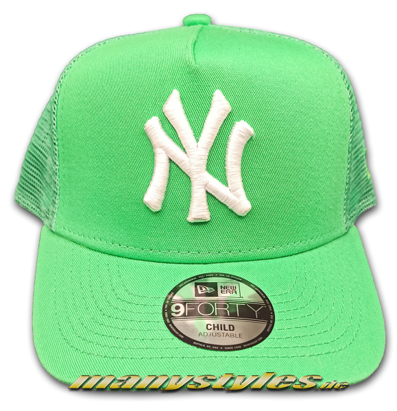 NY Yankees MLB 9FORTY Chyt Tonal Mesh Trucker Curved Visor Adjustable Snapback Cap Lime Green White von New Era