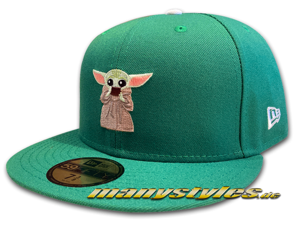 Star Wars Licensed Disney 59FIFTY Fitted Exclusive Cap The Baby The Child Baby Yoda Camera Phone The Mandalorian