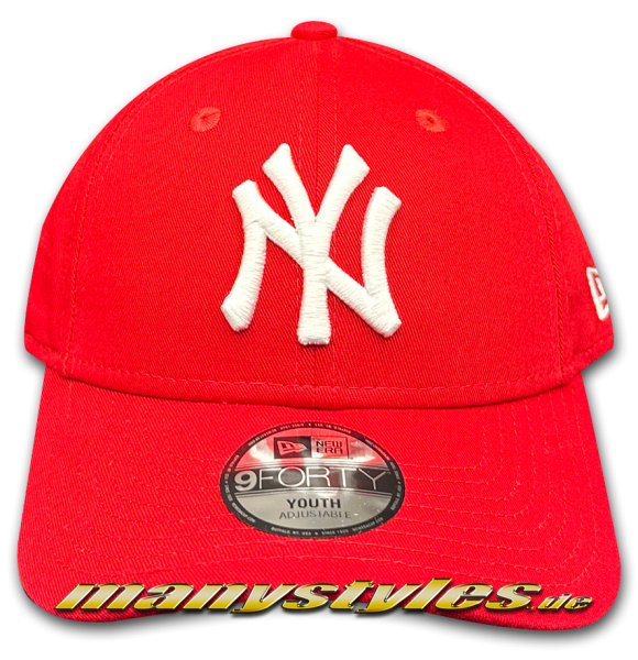 NY Yankees MLB 9FORTY League Essential Curved Visor Adjustable Cap 940 Scarlet Red White von New Era