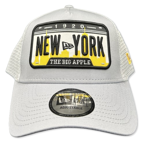 NE Number Plate Trucker Cap New York Big Apple Stone White von New Era 